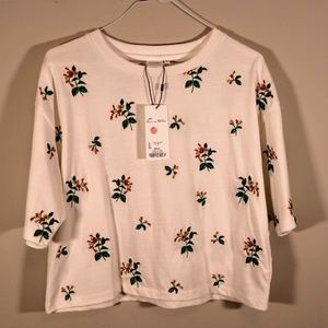 Moussy Embroidered Flowers T-shirt Top NWT sz1